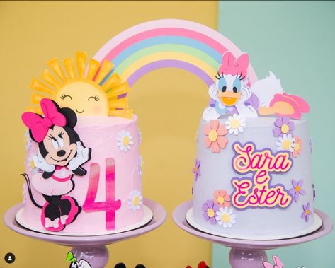 Minnie And Daisy Birthday Party Cake, Minnie Mouse Boutique Cake, Minnie And Daisy Birthday Cake, Minnie And Daisy Birthday Party, Daisy Duck Cake, Minnie Y Daisy, Daisy Cake, Minnie Mouse Birthday Invitations, Minnie Mouse Birthday Cakes