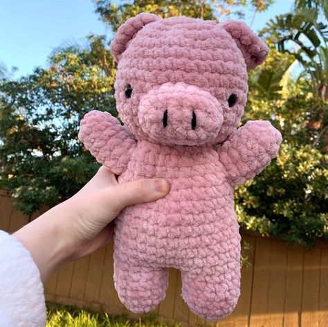 Crochet 11” Plush Stuffed Pig Crochet toys free patterns easy #crochettoysfreepatternseasy #crochet #crochettoy #crochetpattern #crochetpatterns 4.243 Big Crochet Plushies, Crochet Pig Pattern Free, Pig Crochet Pattern Free, Acrylic Yarn Crochet Projects, Toys Quotes, Stuffed Pig, Pig Crochet, Crochet Toys Free Patterns, Crochet Pig