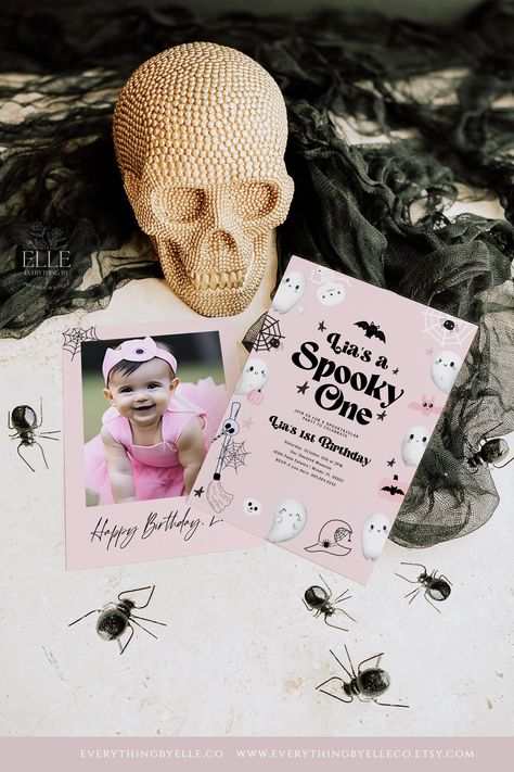 Halloween Party Invitations Diy, Invite With Photo, Pooh Invitation, Witches Halloween Party, Halloween First Birthday, Link Edit, Halloween 1st Birthdays, 1st Birthday Invitation Template, Pink Diy