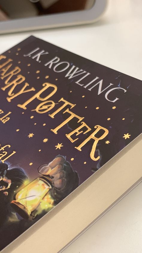 Harry Potter book 1 Books Aesthetic Harry Potter, Harry Potter Books Aesthetic, Harry Potter Instagram Story, Birthday Cake Write Name, Academic Aesthetic, Harry Potter Book, Snap Streak Ideas Easy, Harry Potter Books, Harry Potter Aesthetic