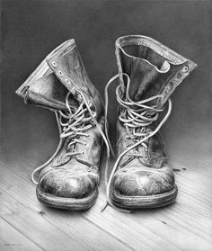 Pencil Drawing Tutorials, Old Boots, Object Drawing, Charcoal Art, Shoes Drawing, Old Shoes, Still Life Drawing, 수채화 그림, Graphite Drawings