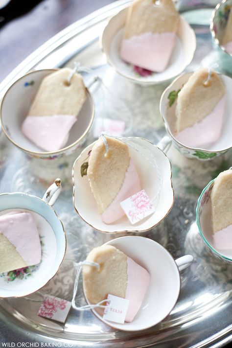 Pink Week, Victorian Cakes, Pastel Cupcakes, Fest Mad, High Tea Party, Baby Shower Tea, Tea Party Food, Cake Blog, Bridal Tea