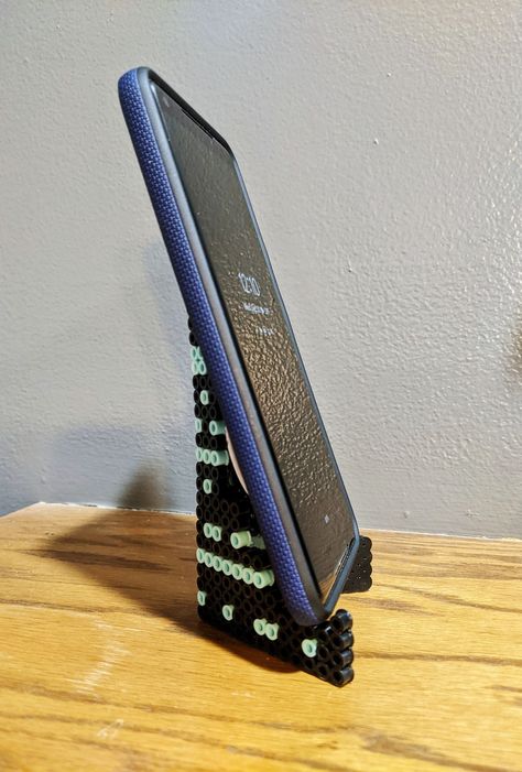 Easy To Make Perler Bead Phone Stand – Krysanthe Perler Bead Phone Stand, Perler Bead Phone, Melty Bead Patterns, Melty Beads, Diy Perler Beads, Melting Beads, Fuse Beads, Cell Phone Holder, Perler Bead