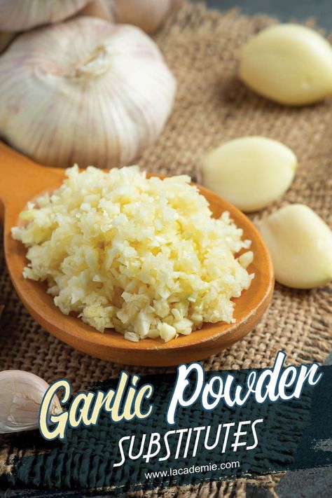 Fresh garlic is obviously the best replacement for garlic powder. Substitute For Garlic, Garlic Head, Professional Chef, Just Run, Vegetable Recipes, Garlic Powder, Stew, Garlic, Chef