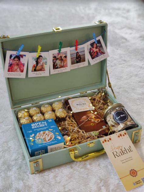 Rakhi Hampers Diy, Rakhi Hampers For Brothers, Rakhi Packing Ideas, Rakhi Hamper Packing Ideas, Rakhi Gift Hamper Ideas, Rakshabandhan Hampers, Rakhi Decoration, Rakhi Shoot, Ganpati Mandap