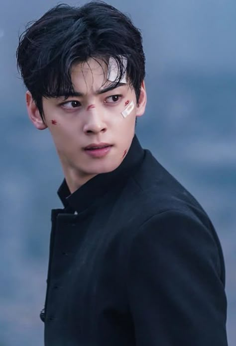 Cha Eun Woo Island, Island Hair, Chan Eun Woo, Kang Ho Song, Wedding Dress Sketches, Korean Drama Series, Eunwoo Astro, Cha Eun Woo Astro, Eun Woo Astro