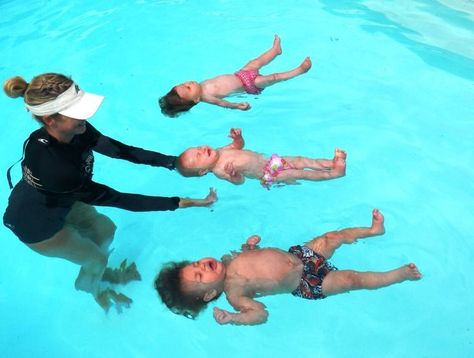 Survival Swim Lessons - teaches babies as young as 6 months to roll on their backs, float, and wait for rescue Toddler Swimming, Baby Swimming, Swim Lessons, Baby Time, Everything Baby, Baby Learning, Baby Hacks, Baby Play, Infant Activities