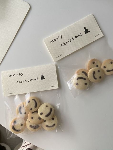 Cookies Branding, Baking Packaging, Dessert Packaging, Cookie Business, Bakery Packaging, Cute Baking, Cookie Packaging, Cookie Gifts, Cute Desserts