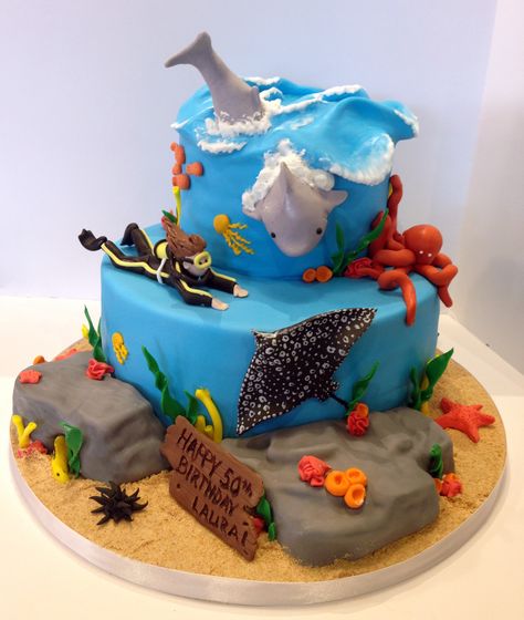 Scuba Cake Ideas, Ocean Animals Cake, Scuba Diving Cake, Diver Cake, Underwater Cake, Scuba Cake, Plane Cake Topper, Diving Cake, Plane Cake