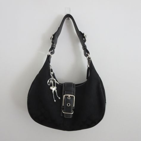 ♠️ Y2k Coach black hamptons hobo bag ♠️ ⋆ $125 ⋆ Free US shipping ⋆ like new condition ⋆ 11" x 12" ⋆ Comment "sold" or dm me to purchase ⋆ Charms included #vintagecoach #fall #pinterest #fallaesthetic #fallinspo Fall Pinterest, Coach Hobo, Fall Inspo, Vintage Coach, Vintage Bags, Hobo Bag, Dm Me, Coach Bags, The Hamptons