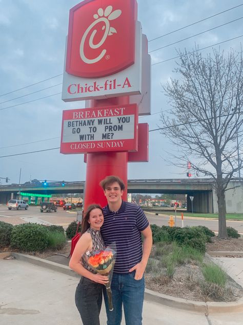 Chick Fil A Promposal Ideas, Chic Fil A Promposal, Chick Fil A Promposal, Chipotle Promposal, Saides Proposals Sadie Hawkins Baseball, Pitch Perfect Promposal, Chick Fil A, Highway Signs