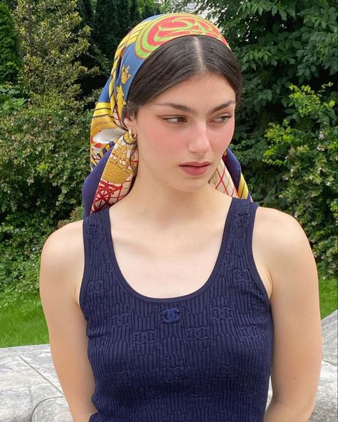 @zoiamossour Hair Covering Ideas, Woman In Headscarf, Headscarf Reference, Silk Headscarf Styles, Headscarf Outfit, Headscarf Styles, Head Scarf Outfit, Christian Veils, Pretty Cardigans