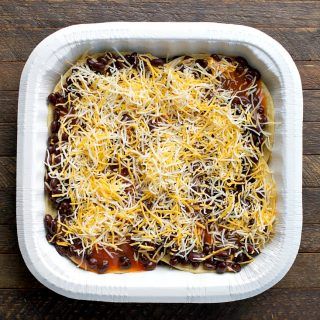 Freezer Enchiladas, Black Bean Enchilada Casserole, Bean Enchilada Casserole, Meal Prep Simple, Mealprep Dinner, Casserole To Freeze, Meal Train, Burrito Casserole, Freezer Dinners