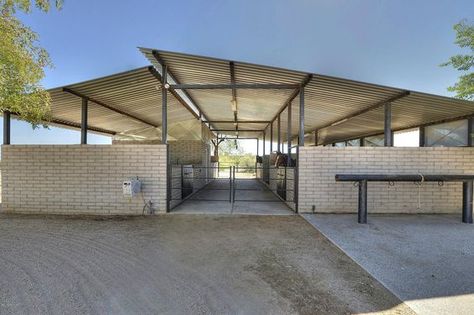 Cow Shed Design, Cattle Housing, Miniature Cattle, Livestock Barn, Barn Layout, Cattle Barn, Horse Barn Ideas Stables, Barn Stalls, Cow Shed