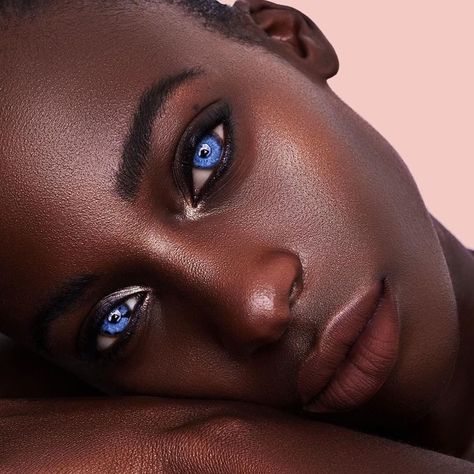 Your eyes 🔥omg if I see U i can’t stop looking at your beautiful eyes 🤦🏾‍♂ You are my new obsession @iamjalicia Colored Tattoos, Blue Eyes Aesthetic, People With Blue Eyes, Woman With Blue Eyes, Rare Eyes, Blue Eye Color, Dark Blue Eyes, Behind Blue Eyes, Big Blue Eyes