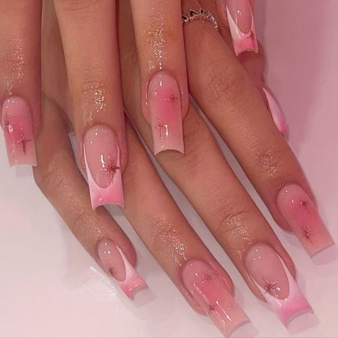 Sick Nail Designs, Blush Nail Designs, Blush Nail, Nails Gradient, Cute Blush, Nails With Glitter, Simple Acrylic Nails, Blush Nails, Classy Acrylic Nails