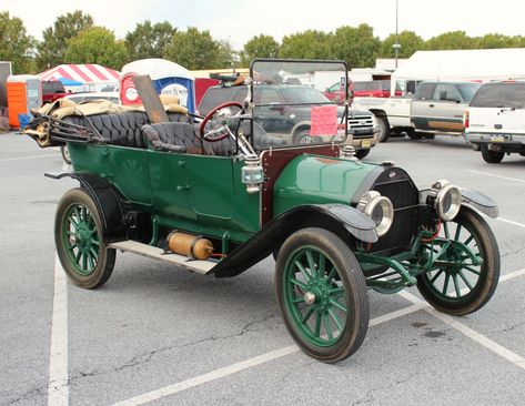 Brass Era Cars, Anton Pieck, Car Companies, Stylist Tattoos, American Classic Cars, Willys Jeep, Edwardian Era, American Classic, Old Cars