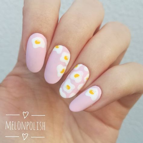 Antonia 🍉 on Instagram: “Egg🍳 or flower 🌸? They are supposed to be eggs, but they kinda look like flowers too haha 😁” Nail Egg Design, Fried Egg Nail Art, Egg Nails Design, Egg Nail Art, Cutesy Nails, Egg Nails, Runny Eggs, Egg Designs, Make Me Up