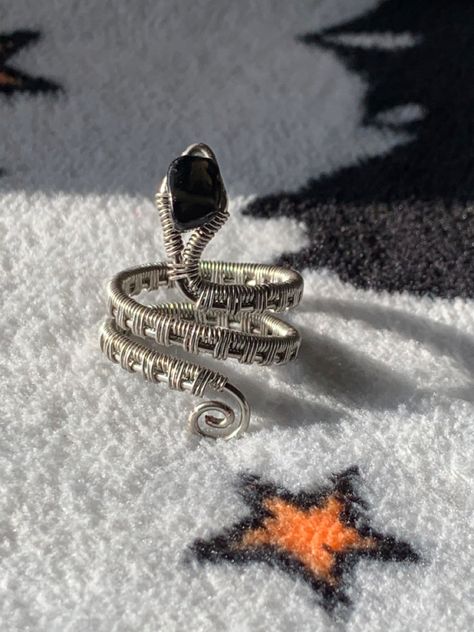 Woven Ring, Wrapped Crystal, Wire Wrapped Ring, Wire Ring, Wire Wrapping Crystals, Peruvian Opal, Diy Wire Jewelry, Diy Rings, Snake Ring