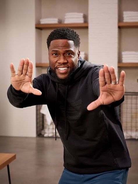 Funny Poses, Current Mood Meme, Kevin Hart, Reaction Face, Funny Profile, Mood Humor, Funny Profile Pictures, Silly Pictures, Funny Reaction Pictures