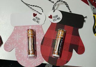 Lip Balm Christmas Gift Ideas, Lip Balm Cards Chapstick Holder, Stampin Up Lip Balm Holder, Lipstick Gift Wrapping Ideas, Chapstick Money Holder, Lip Balm Gift Ideas, Chapstick Gift, Christmas Hostess, Lip Balm Gift