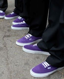 purple groomsmen shoes. that's just adorable. Halloween Wedding Groomsmen, Vans Groomsmen, Black And Purple Wedding Ideas, Purple Groomsmen Attire, Black And Lavender Wedding, Purple And Black Wedding Theme, Black And Purple Wedding Theme, Purple Groom, Purple Groomsmen