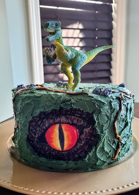 Jurassic Park Birthday Party, Jurassic Park Birthday, Dino Cake, Jurassic World Dominion, Dinosaur Birthday Cakes, Park Birthday, Safari Cakes, Cake Easy, Dinosaur Cake