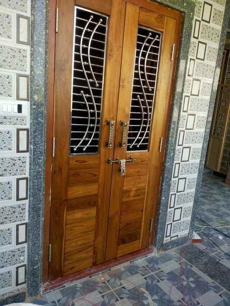 Double Door Design Wood Jali, Dor Design, Mandir Door, Safety Doors, Iron Security Doors, Net Door, Main Entrance Door Design, Steel Door Design, Front Door Design Wood