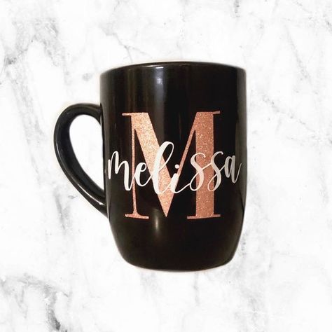 K&M Cricut Designs ♡ on Instagram: "custom name mug ♡ personalize your own with us! DM for more info 💌 #Cricut #Vinyl #Decal #Custom #SmallBusiness #Local" Cricut Mug Ideas, Mug Ideas, Free Cricut, Cricut Projects Beginner, Name Mug, Cricut Designs, Cricut Free, Name Mugs, Cricut Vinyl