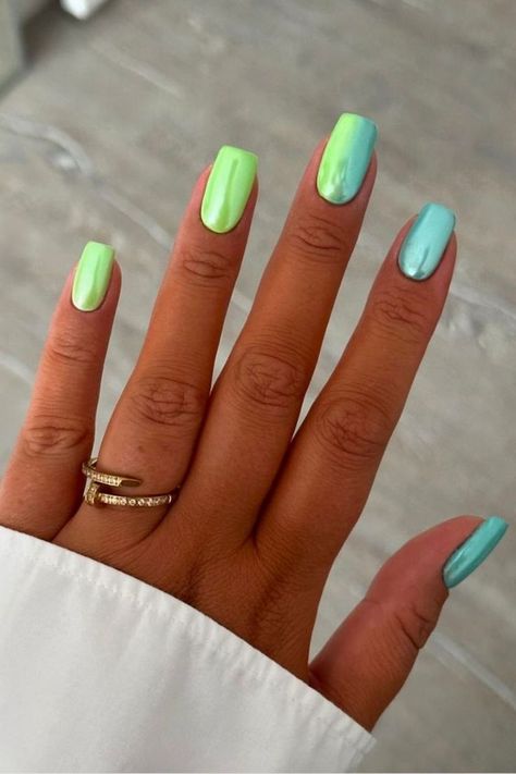 ocean vibes june nails Mint Green Nails, Mint Nails, Nails Care, Chrome Nails Designs, Elegant Nail, Green Nail Designs, Vacation Nails, Trendy Nail, Nagel Inspo