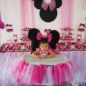 High Chair First Birthday, Cupcakes Minnie Mouse, High Chair Decorations, High Chair Tutu, Twodles Birthday, Minnie Mouse Birthday Party Decorations, Minnie Mouse First Birthday, Minnie Mouse Birthday Decorations, Minnie Mouse 1st Birthday