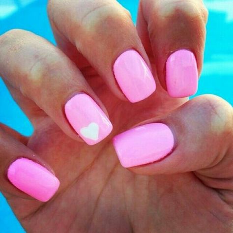 Bright pink nail art with heart accented on middle finger Nail Art Ideas For Summer, Art Ideas For Summer, Pink Nail Art, Trendy Nail Art, I Love Nails, Pink Nail, Fabulous Nails, Cute Nail Designs, Fancy Nails