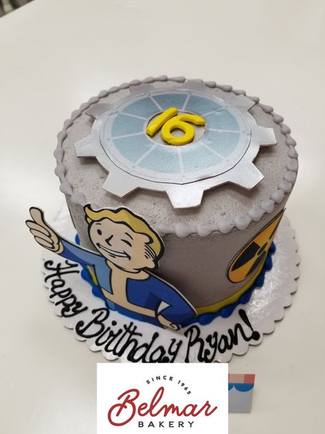 Fallout Cake Ideas, Fallout Themed Party, Fallout Birthday Party Ideas, Fallout Recipes, Fallout Cake, Fallout Birthday, Fallout Party, Video Game Cake, Fallout Theme