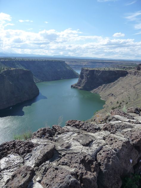 Lake Billy Chinook in Central Oregon. Lake Billy Chinook Oregon, Central Oregon, Big Adventure, Oregon, Favorite Places, Lake, Water