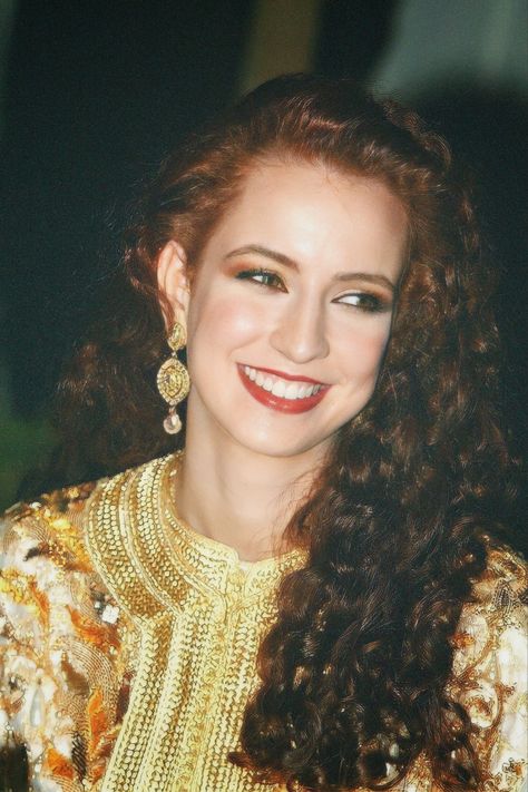 Princess Lalla Salma, Lala Salma, Simple Abaya Designs, Lalla Salma, Simple Abaya, Morocco Aesthetic, Decent Wallpapers, Moroccan Women, Moroccan Culture