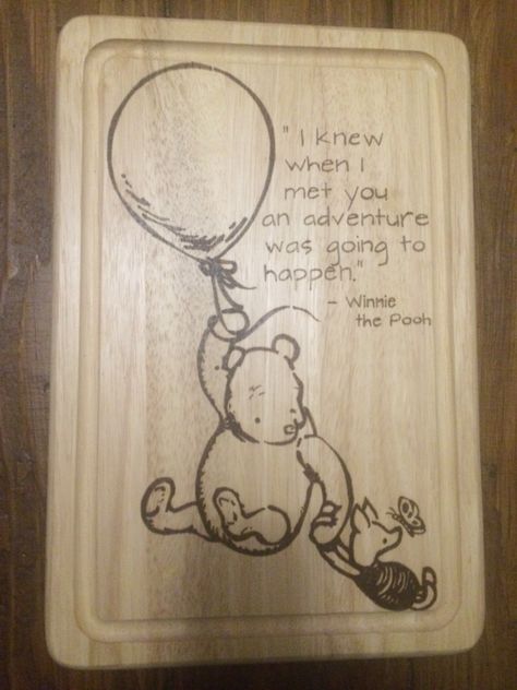 Winnie The Pooh Pyrography, Winnie The Pooh Wood Burning, Woodcraft Ideas, Wood Burn Designs, Portraiture Painting, Wood Burning Crafts, Art Patterns, Wood Burning Art, Outdoor Decor Backyard