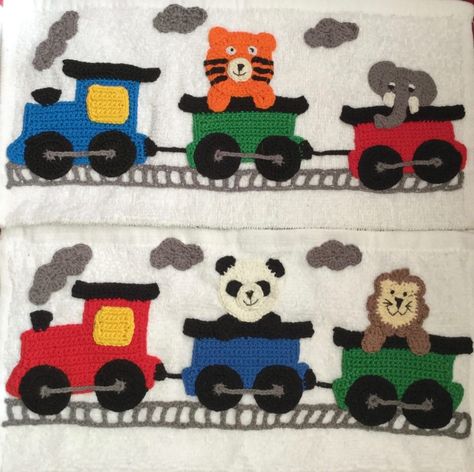 Crochet Train Applique Free Pattern, Crochet Tractor, Crochet Train, Crochet Jungle Animals, Appliqué Work, Crochet A Bear, Train Carriage, Bear Ideas, Cutest Crochet