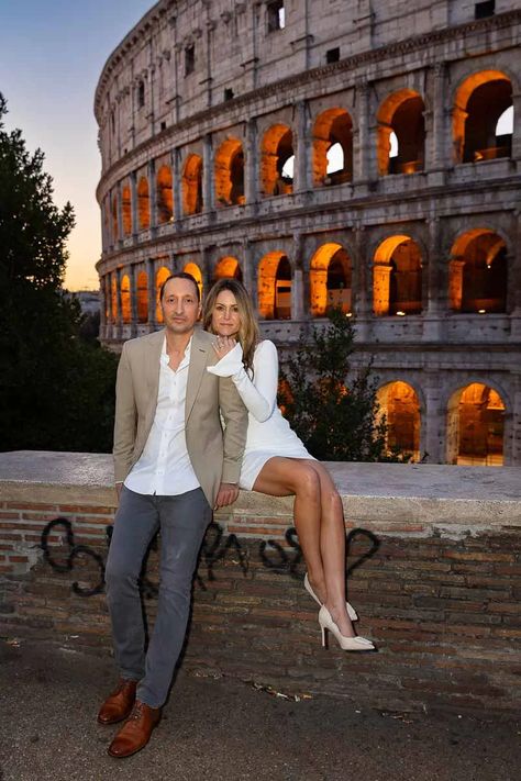 Rome couple photography from Italy Colosseum Couple Photo, Maroon Couple Outfits, Rome Couple Pictures, Rome Proposal, Rome Couple, Italy Poses, Italy Engagement, Rome Pictures, Rome Photography