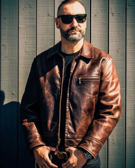 Aero Leather Jacket, Love Expression, Leather Jacket Outfit Men, Custom Leather Jackets, Cafe Racer Jacket, Mens Outdoor Jackets, Nice Pic, Leather Clothing, Leather Jacket Style