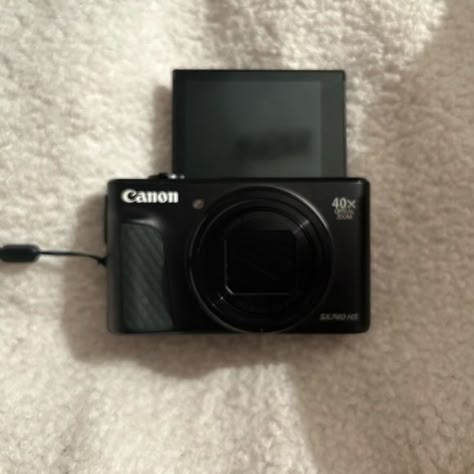 practically new (preloved) canon powershot sx740 black Canon Powershot Sx740 Hs, Canon Sx740 Hs, Canon Sx740, Cam Aesthetic, Vision Board Pics, Digi Cam, Canon Powershot, Canon Camera, Birthday Wishlist