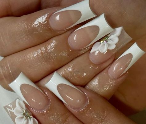 Pink Shellac Nails, College Nails, Vacay Nails, Quinceanera Nails, The Audacity, Nails Now, Girly Acrylic Nails, French Tip Acrylic Nails, Casual Nails