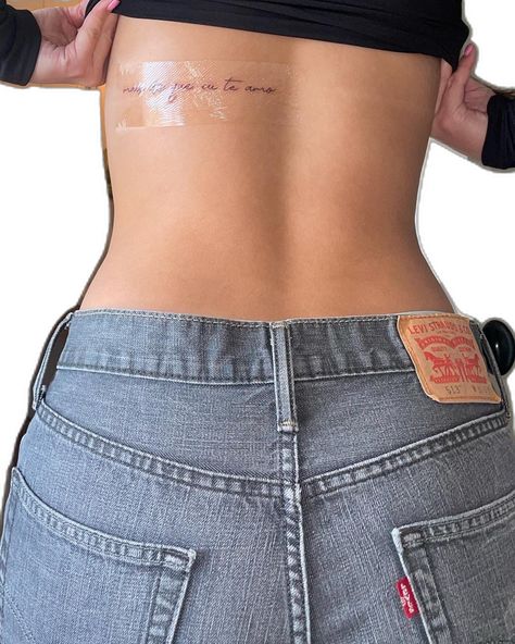 Cool Hip Tattoos For Women, Back Tattoo Women Horizontal, Lower Right Back Tattoos, Back Tattoo Women Writing, Birthdate Tattoo Ideas Unique, Upper Back Tattoo Women Small, Cute Thigh Tattoos, Small Girly Tattoos, Small Pretty Tattoos