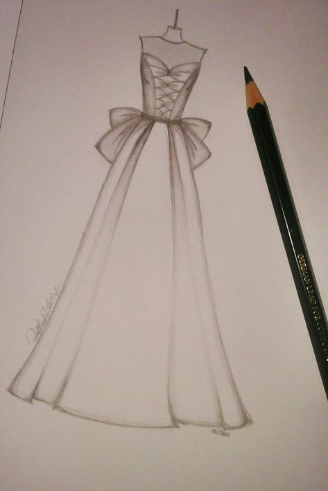 Dresses To Draw Sketches, Sketsa Dress Simple, Dress Designs Drawing Simple, Model Dress Drawing, Sketsa Dress, Frock Drawing, Dress Drawing Easy, Easy People Drawings, Butterfly Sketch