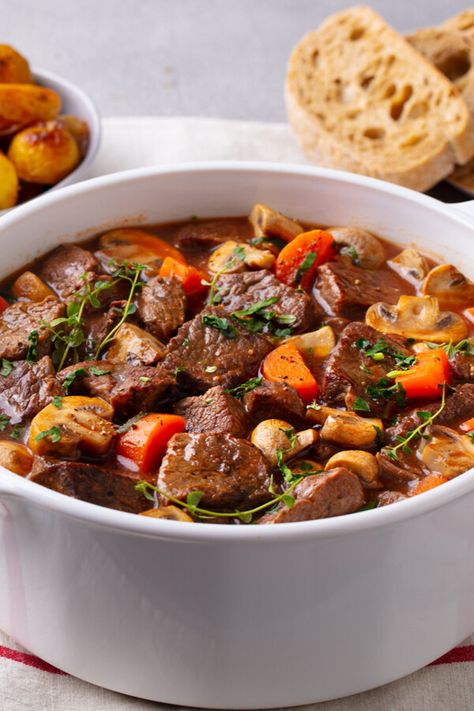 Instant Pot Irish Beef Stew - Made With Classic Guinness Flavor Keto Stew, Beef And Mushroom Stew, Keto Beef Stew, Irish Beef Stew, Chicken Tikka Masala Recipes, Keto Beef, Ground Beef And Potatoes, Stew Meat Recipes, Beef Stew Crockpot