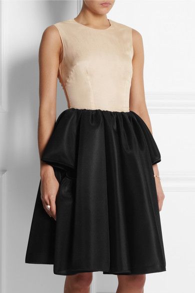 SIMONE ROCHA Organza and scuba-mesh dress |NET-A-PORTER Monica Vinader Bracelet, Spring Runway, Organza Top, Italy Style, Monica Vinader, Mesh Skirt, Runway Show, Inspiration Board, Mesh Dress