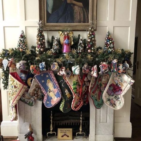 Glam Pad, Needlepoint Stockings, Christmas Interiors, Needlepoint Christmas, Christmas Mantle, Christmas Fireplace, Pack Up, Christmas Mantels, Whimsical Christmas