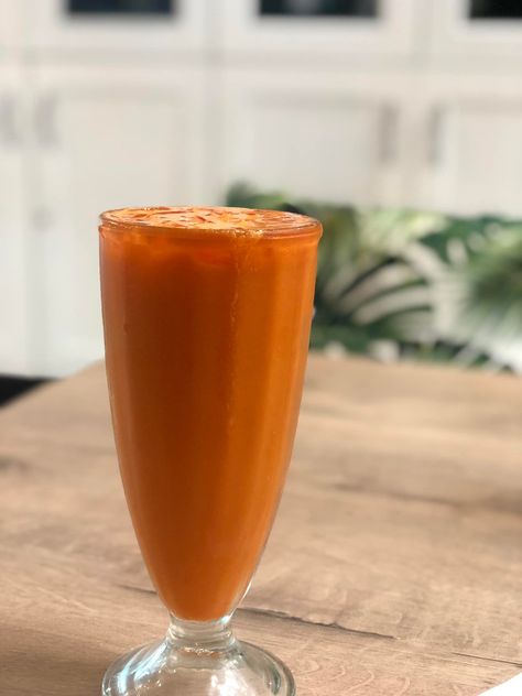 Solo dates & freshly squeezed juices. 🧡 Dates, Juice, Quick Saves