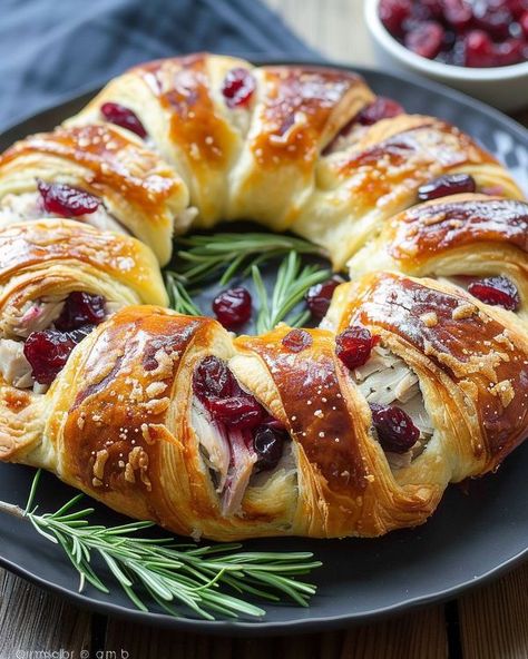 Savoury Turkey And Cranberry Crescent Ring, Savory Turkey And Cranberry Crescent Ring, Turkey And Cranberry Crescent Ring, Christmas Croissant Ideas, Turkey Cranberry Crescent Ring, Turkey And Cranberry, Christmas Main Dishes, Turkey Cranberry, Crescent Ring