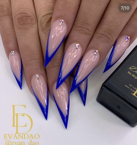 Royal Blue Stiletto Nails, Blue Nails Stiletto, Blue Stiletto Nails, Blue Prom Nails, Acrylic Nails Stiletto, Stilleto Nails Designs, Pointy Nails, Stiletto Nail Art, Pointed Nails