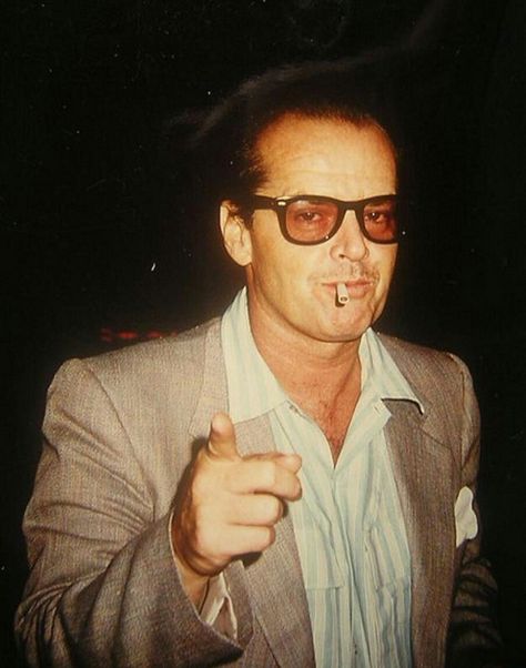 Jack Nicholson Style, Jack Nicholson 70s, Vintage Sunglasses Aesthetic, Handsome Jack, Wow Video, Wearing Sunglasses, Jack Nicholson, Mans World, Film Serie